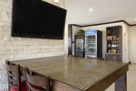 Studio 6 Gonzales TX