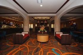 Holiday Inn Express Gonzales
