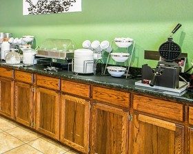 Sleep Inn & Suites Gonzales