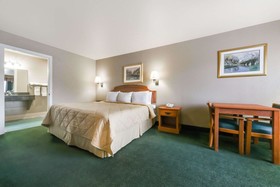 Days Inn by Wyndham Granbury