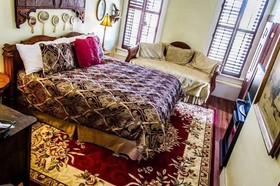 Historic Nutt House Hotel