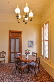 Historic Nutt House Hotel