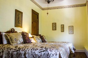 Historic Nutt House Hotel