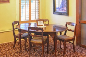 Historic Nutt House Hotel