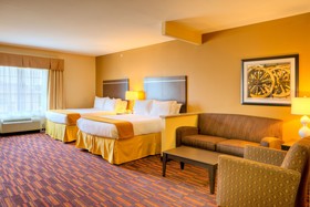 Holiday Inn Express Hotel & Suites Granbury