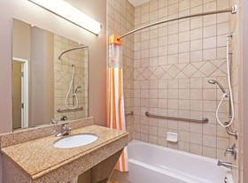 La Quinta Inn & Suites by Wyndham Granbury