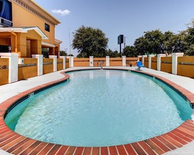 Quality Inn & Suites Granbury