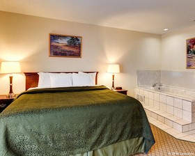 Quality Inn & Suites Granbury