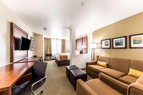 Comfort Suites Grand Prairie - Arlington North