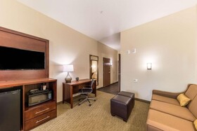 Comfort Suites Grand Prairie - Arlington North