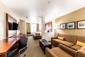 Comfort Suites Grand Prairie - Arlington North