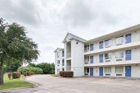 Motel 6 Grand Prairie