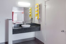 Motel 6 Grand Prairie
