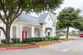 Motel 6 Grand Prairie