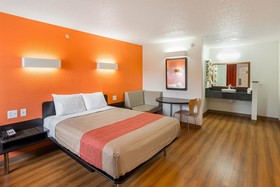 Motel 6 Grand Prairie