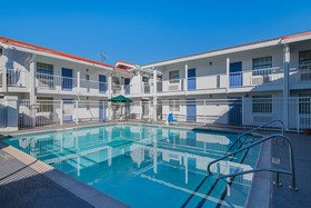 Motel 6 Grand Prairie - Interstate 30