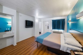 Motel 6 Grand Prairie - Interstate 30