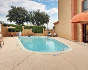 Spark by Hilton Grapevine Dfw North