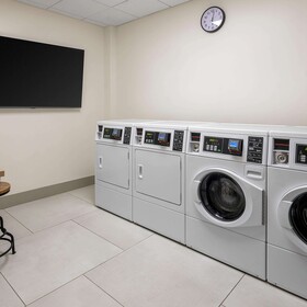 Hilton Garden Inn Grapevine at Silverlake Crossings