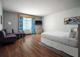 Hilton Garden Inn Grapevine at Silverlake Crossings