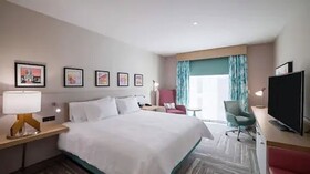 Hilton Garden Inn Grapevine at Silverlake Crossings