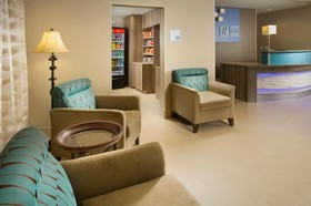 Holiday Inn Express Hotel & Suites DFW Grapevine