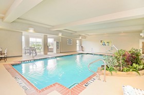 Best Western Plus Monica Royale Inn & Suites