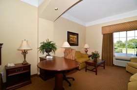 Best Western Plus Monica Royale Inn & Suites
