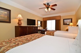 Best Western Plus Monica Royale Inn & Suites
