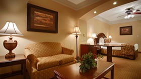 Best Western Plus Monica Royale Inn & Suites