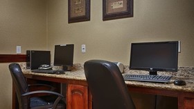 Best Western Plus Monica Royale Inn & Suites