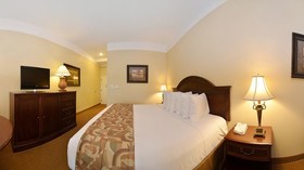 Best Western Plus Monica Royale Inn & Suites