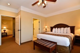 Best Western Plus Monica Royale Inn & Suites