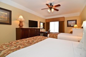 Best Western Plus Monica Royale Inn & Suites