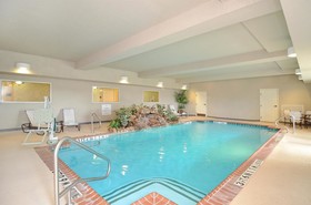 Best Western Plus Monica Royale Inn & Suites