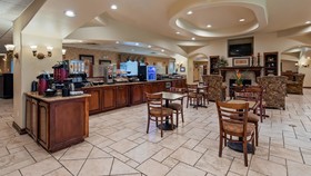 Best Western Plus Monica Royale Inn & Suites