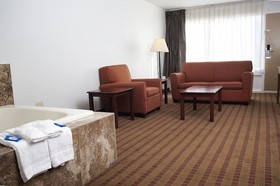 Express Inn & Suites