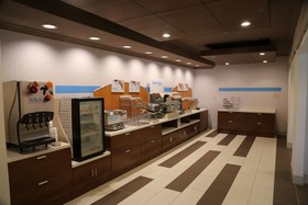 Holiday Inn Express & Suites Greenville