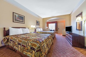 Super 8 by Wyndham Greenville