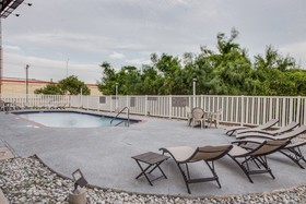 Country Inn & Suites by Radisson, Harlingen, TX