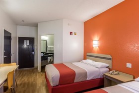 Motel 6