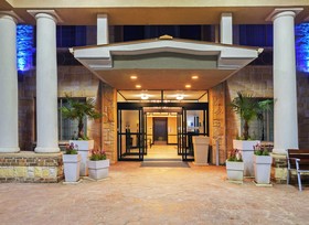 Holiday Inn Express Hotel & Suites Henderson-Traffic Star