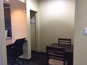 Highlands Suites