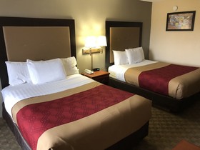Econo Lodge Hillsboro