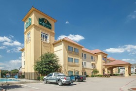 La Quinta Inn & Suites by Wyndham Hillsboro