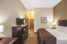 La Quinta Inn & Suites by Wyndham Hillsboro