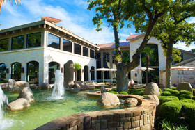 Horseshoe Bay Resort