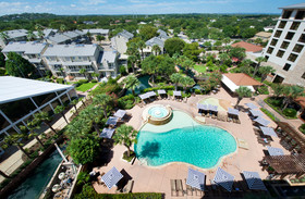 Horseshoe Bay Resort