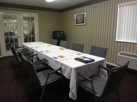 Americas Best Value Inn & Suites - Houston/Northwest Brookhollow