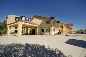 Americas Best Value Inn & Suites - Houston/Northwest Brookhollow